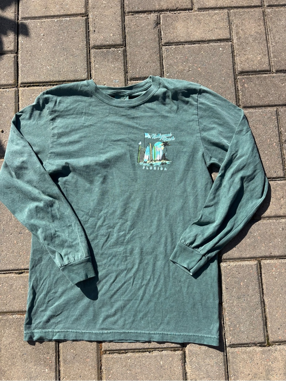 Long Sleeve Surf Graphic Shirt - Green